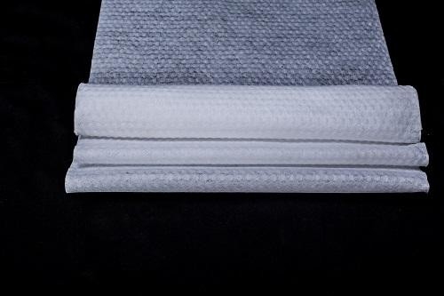 Αγορά Φιλικό προς το περιβάλλον 35gsm Spunlace Nonwoven ύφασμα Ύφασμα πολτού ξύλου ισχυρής απορρόφησης νερού online manufacture